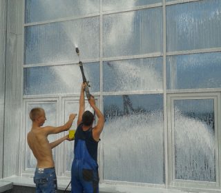 183